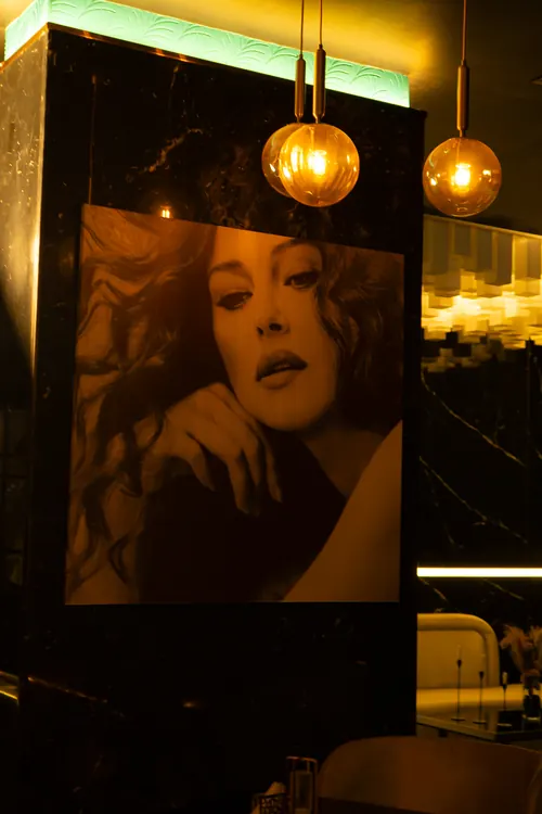 The room is the star